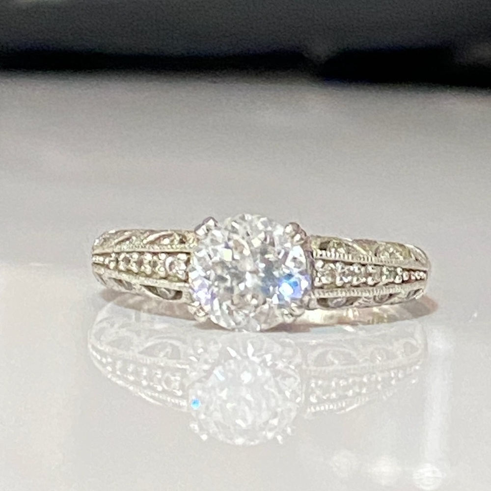 Elegant Silver Diamond Ring